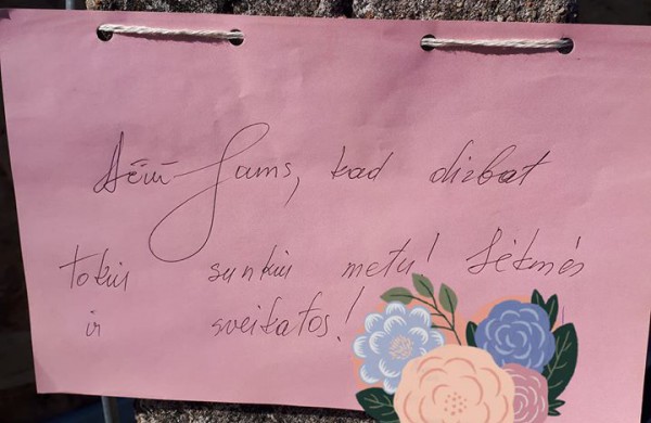 Lietuva dėkoja pašto herojams