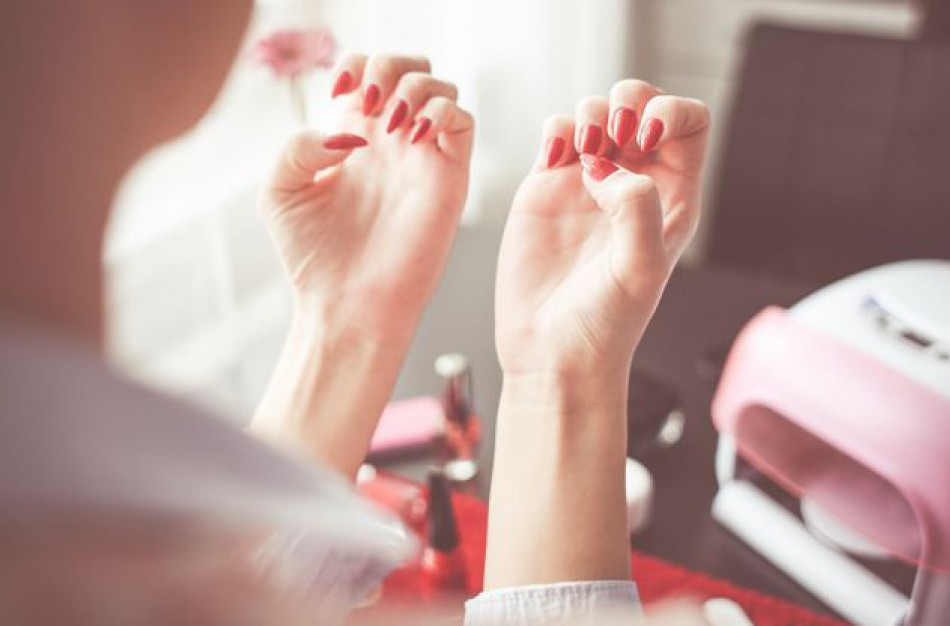 Paskelbtos rekomendacijos, kaip saugiai vykdyti veiklą grožio salonuose