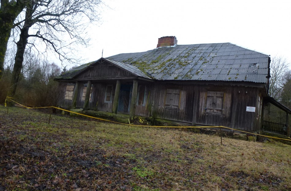 Skelbiamas turtinio komplekso, esančio Drobiškių K. 1, Žeimių sen., Jonavos r., pakartotinis pardavimo aukcionas