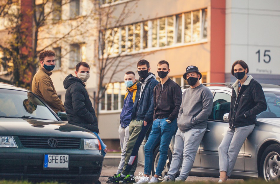 Pro fotoaparato objektyvą „Kaukėti“