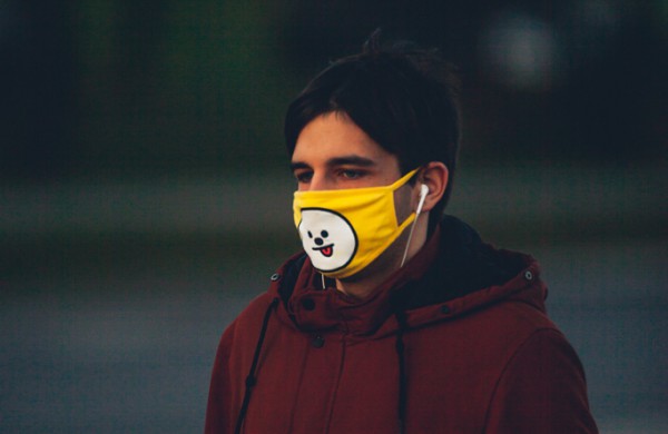 Pro fotoaparato objektyvą „Kaukėti“