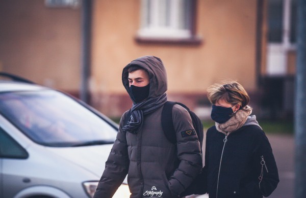 Pro fotoaparato objektyvą „Kaukėti“