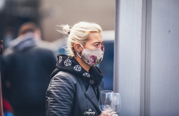 Pro fotoaparato objektyvą „Kaukėti“