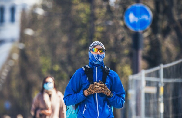 Pro fotoaparato objektyvą „Kaukėti“