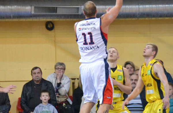 Nerezultatyvi paskutinė ataka lėmė Jonavos krepšininkų pralaimėjimą