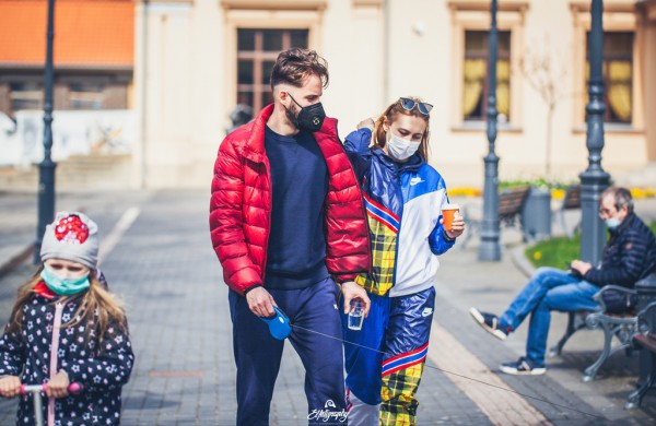 Pro fotoaparato objektyvą „Kaukėti“