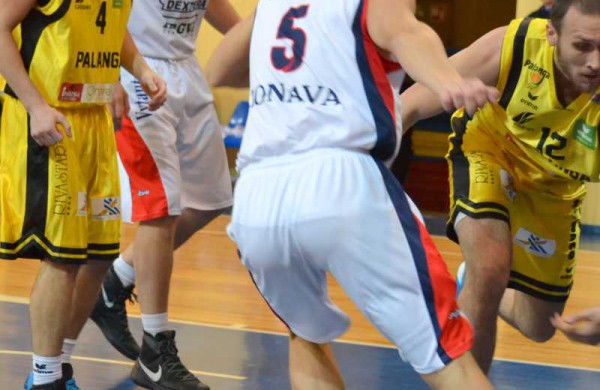 Nerezultatyvi paskutinė ataka lėmė Jonavos krepšininkų pralaimėjimą