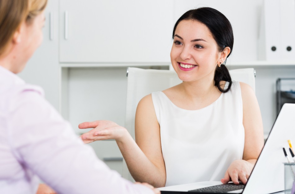 Užimtumo tarnyboje atnaujinamas kontaktinis darbo ieškančių asmenų aptarnavimas