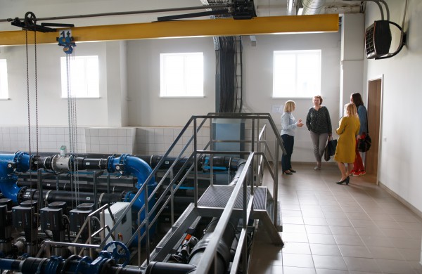 Apdovanoti mokinių piešinių konkurso „Aš piešiu vandenį“ laureatai