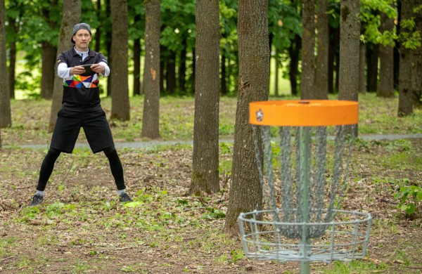 Lietuvos diskgolfo taurės sezono pradžia: jonaviečiui – trečia vieta