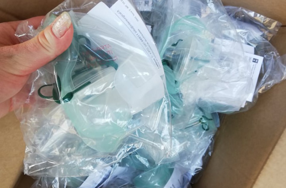 Medicinos atsargų rezervas papildytas dar 10 tūkst. „Intersurgical“ kaukių-filtrų