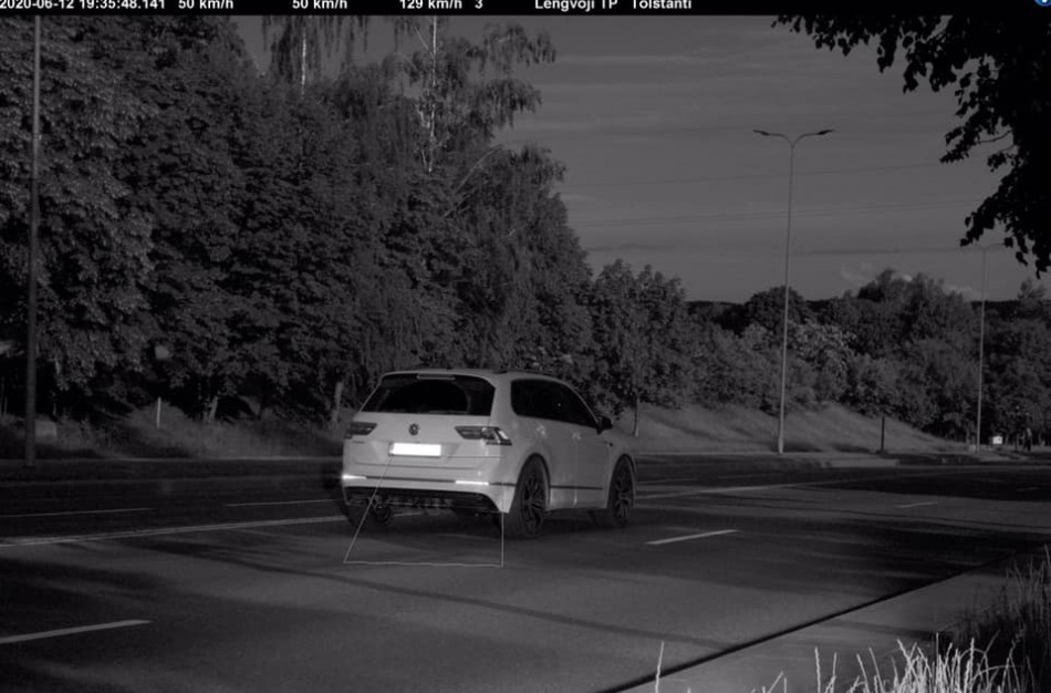 „Savaitės lakstūnas“ – Jonavoje skriejęs „VW Tiguan“