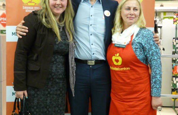 Prasidėjo „Maisto banko“ akcija: paaukokite ilgai negendančių maisto produktų