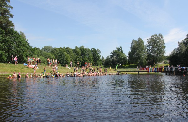 Prie Šveicarijos Joninių maratono rekordo prisidėjo ir studentė iš Indijos