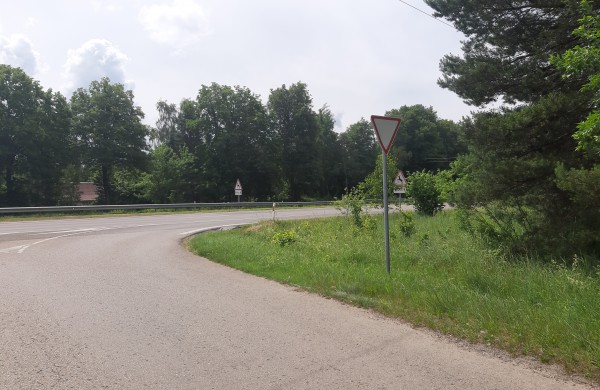 Vairuotojų nuomonės susikirto dėl KET kelio Jonava - Kaunas atkarpoje: koks yra leistinas greitis?