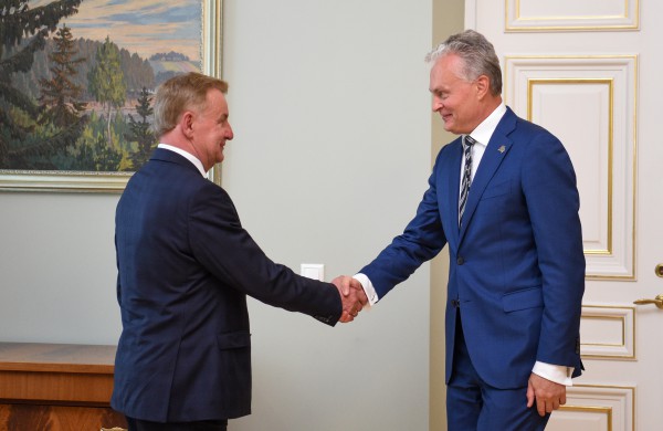 Prezidentas su kandidatu į ekonomikos ir inovacijų ministrus aptarė svarbiausius darbus