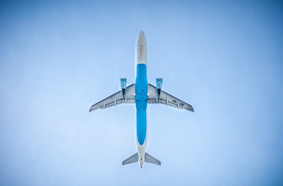 Gyventojai raginami stebėti situaciją užsienio šalyse ir atsargiai rinktis keliavimo kryptis