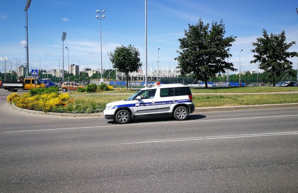 Dėmesio! Mieste įrengti nauji kelio ženklai