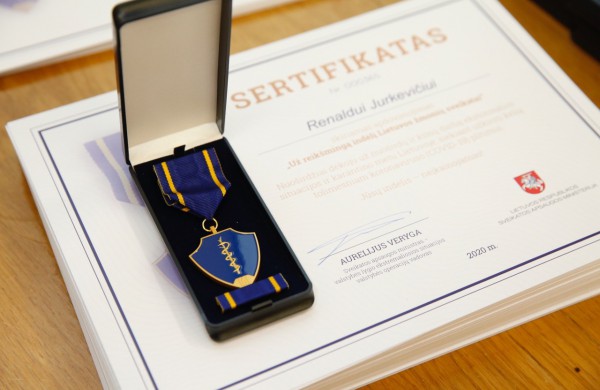 Įteikti apdovanojimai Kauno regiono medikams - jų tarpe ir jonaviečiams