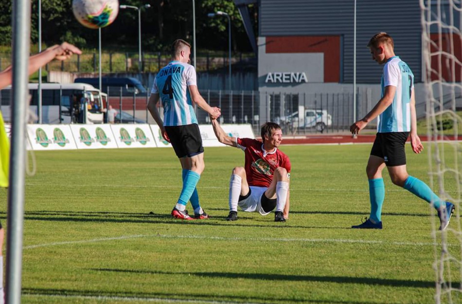 Kol kas be pralaimėjimų – iš Telšių „Jonava“ parsiveža tašką