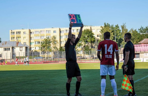 Kol kas be pralaimėjimų – iš Telšių „Jonava“ parsiveža tašką