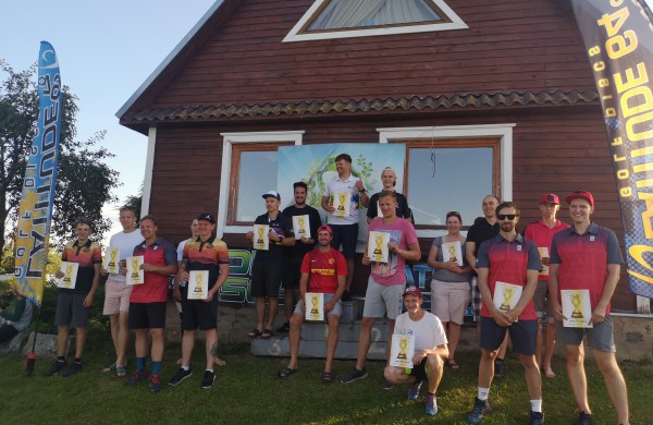 Ketvirtajame Lietuvos diskgolfo taurės etape paaiškėjo trys iš keturių čempionų