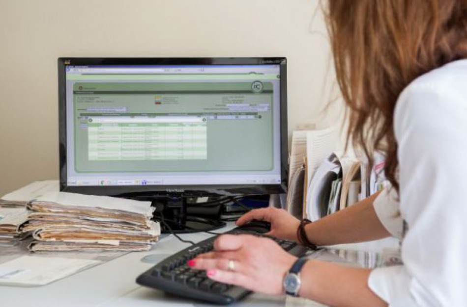 Kol bus atkurta e. sveikata, trumpam bus grįžtama prie popierinių receptų