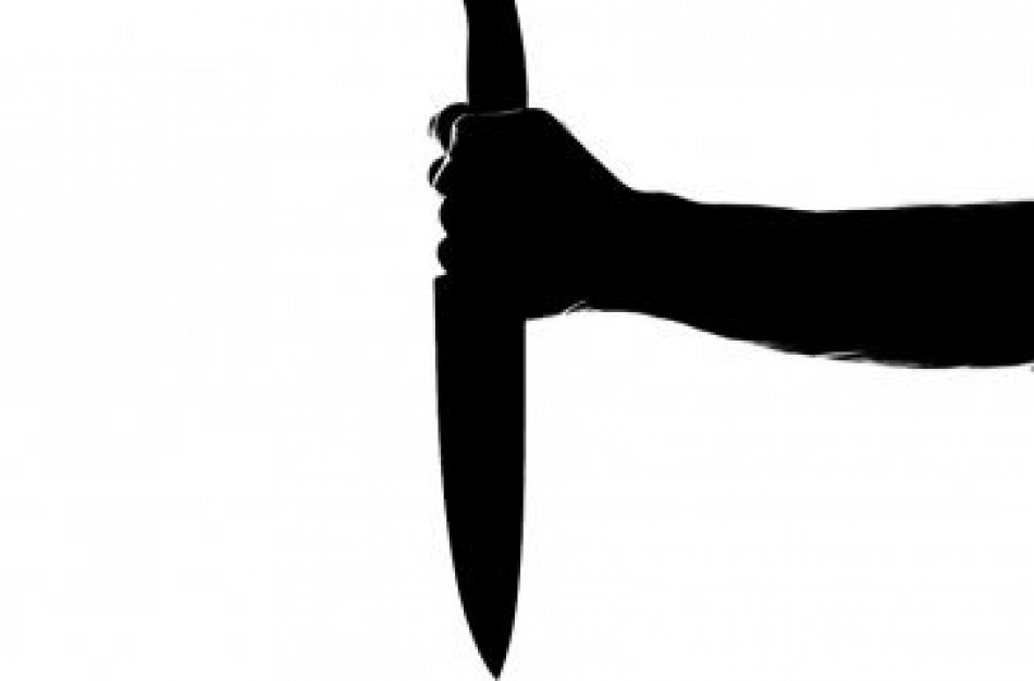 Kruvinas įvykis Jonavos rajone - peiliu sužalotas vyras