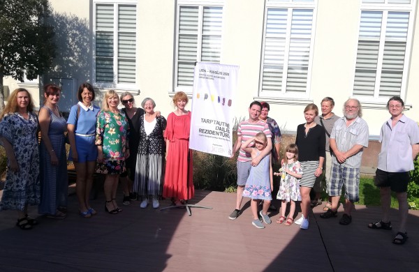 Tarptautinė dailės rezidentūra žengė pirmuosius žingsnius