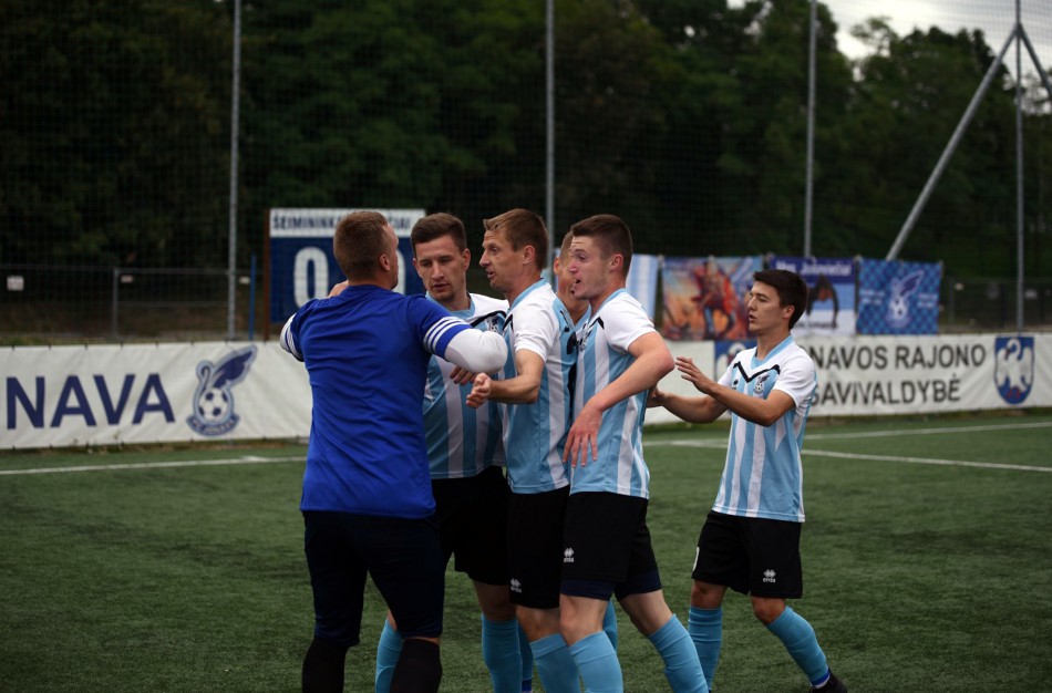 Lengva pergalė – „Jonava“ pervažiavo Kauno „Žalgirį B“