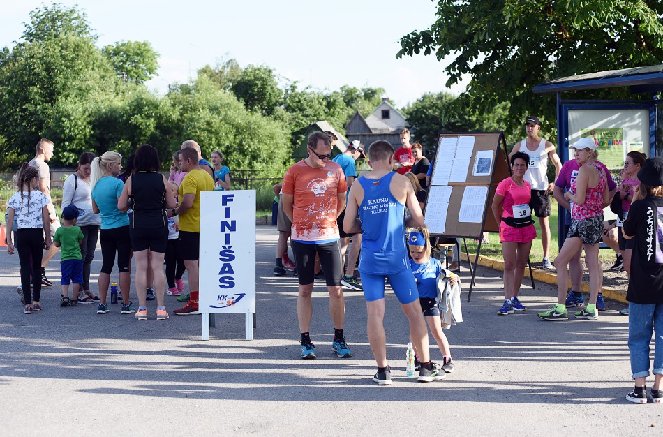 Šįvakar startuos Jonavos bėgimo taurės II etapas