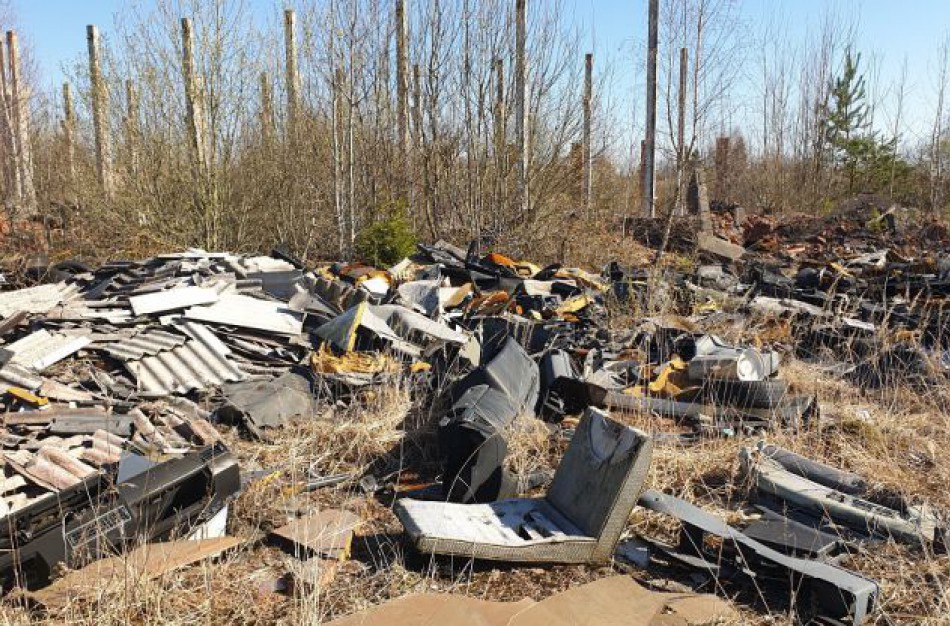 Nelegaliai ardo automobilius ir nesuka dėl to galvos