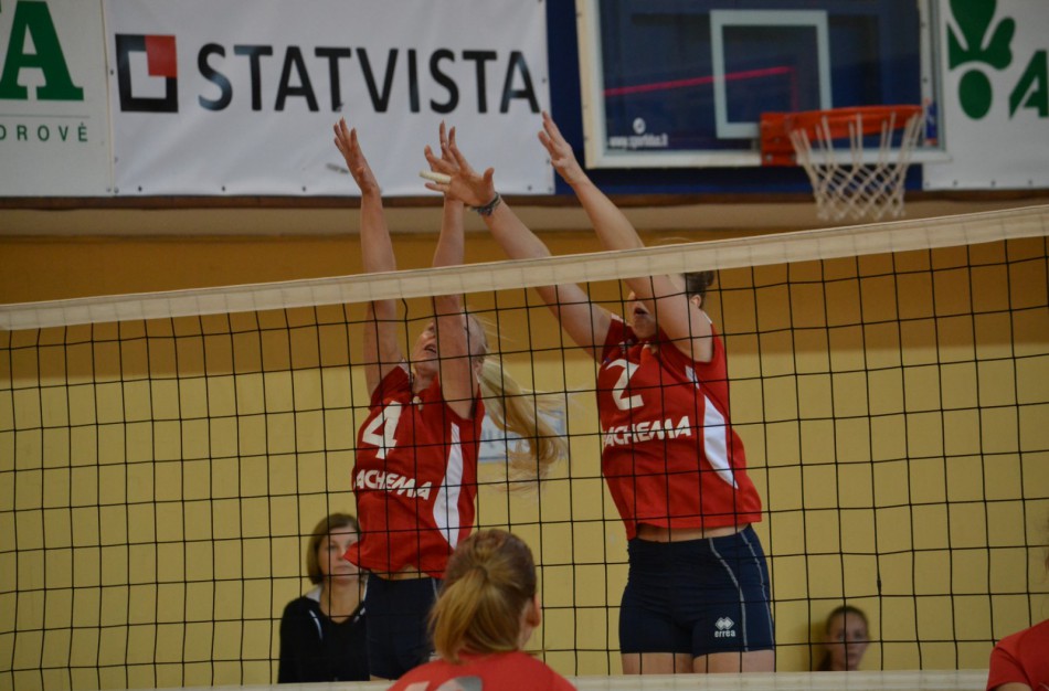 Naujojo sezono tinklinio kovas pradėjo pasikeitusi Jonavos „Achema-KKSC“ komanda