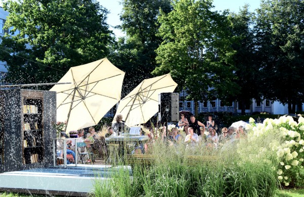 Jonavos miesto 270-asis gimtadienis – bendruomenės šventė bibliotekoje