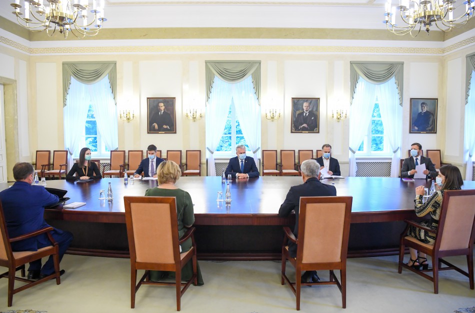 Prezidentas: būtina tinkamai pasiruošti galimai antrai koronaviruso bangai