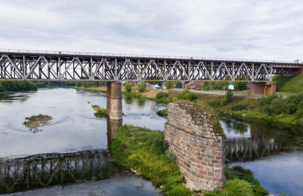 Pradedama geležinkelio tilto per Nerį rekonstrukcija 