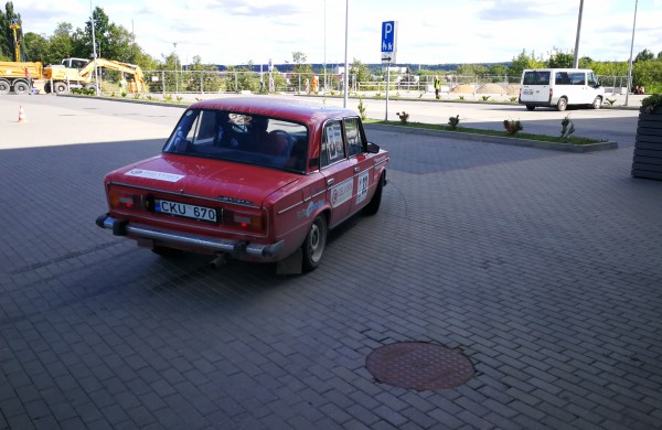 Į Jonavą užsuko ralis „Aplink Lietuvą 2020“