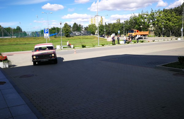 Į Jonavą užsuko ralis „Aplink Lietuvą 2020“