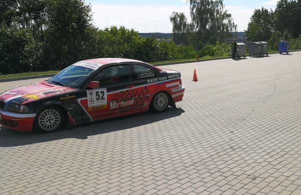 Į Jonavą užsuko ralis „Aplink Lietuvą 2020“