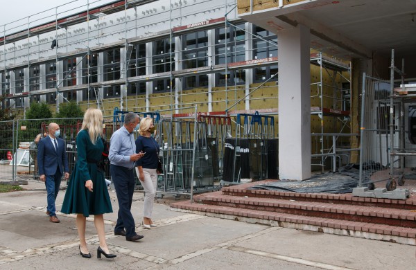 Jonavos rajono mokyklos pasiruošė naujiems mokslo metams: Savivaldybė informuoja, kaip vyks mokslas viruso fone