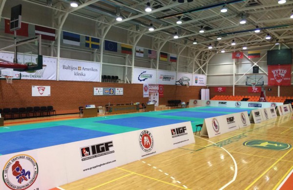 Jonavos jaunųjų dziudistų apdovanojimai Šakiuose