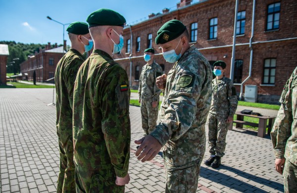 Parengtąjį Lietuvos kariuomenės rezervą papildė dar viena karo inžinierių laida