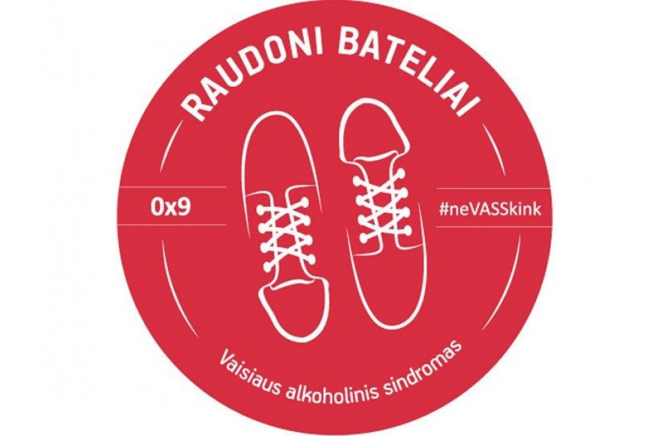 Raudonų batelių diena: dėmesys vaikams, nukentėjusiems nuo nėštumo metu alkoholį vartojusių mamų