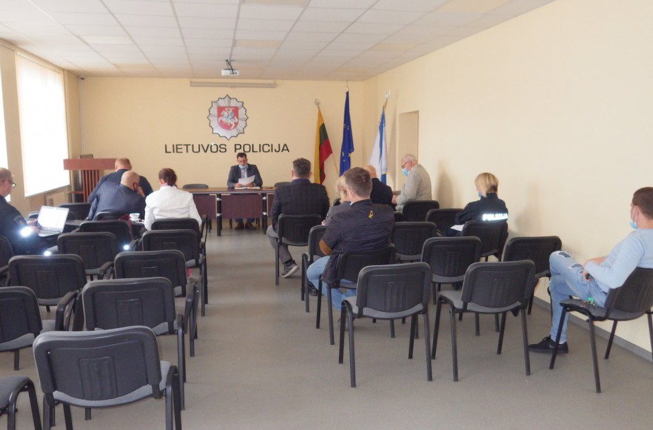 Nuspręsta, kokiu būdu pareigūnai aptarnaus Jonavos kaimiškų vietovių gyventojus: tikimasi, kad tai padidins jų saugumą