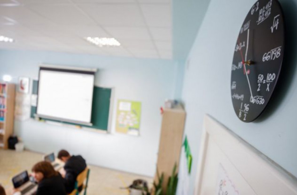 Mokyklų bendruomenės bus mokomos, kaip susidoroti su koronaviruso keliamais iššūkiais