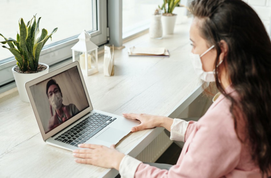 Nuo šiol izoliacijos reikalavimų laikymąsi tikrins savivaldybės ir policija