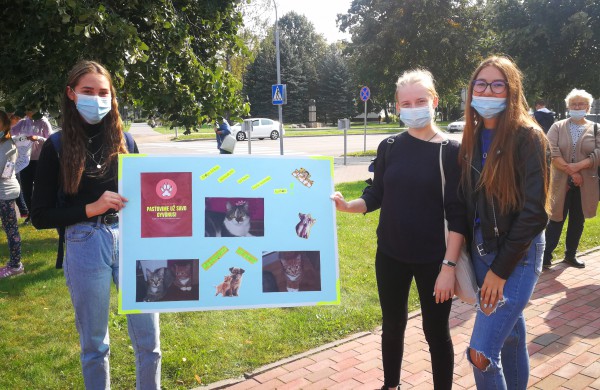 Eitynės Jonavoje už gyvūnų teises nepatyrė fiasko – susirinko daugiau, nei tikėtasi