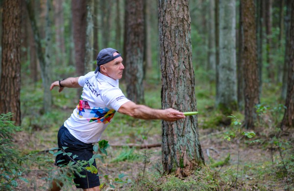 Lietuvos diskgolfo taurės finaliniame etape pergalę atnešė „erelis“