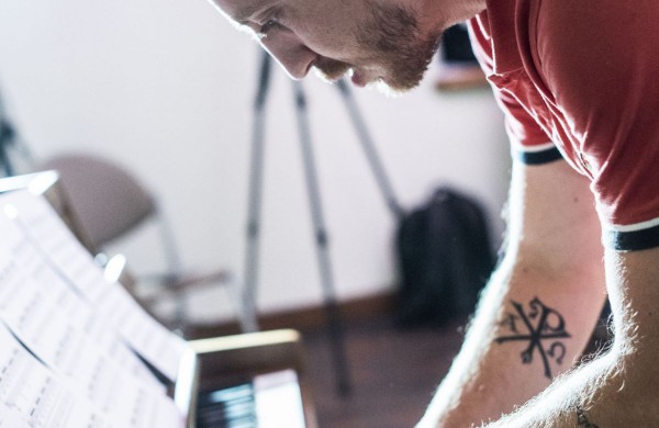 „Vaidina Marius Repšys“: tai yra menininko atsigręžimo į save istorija