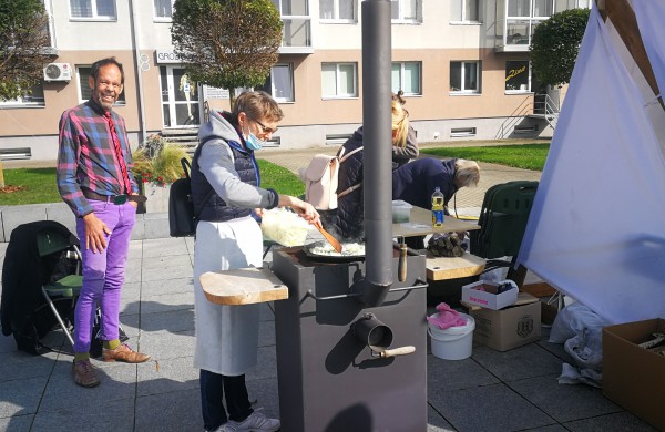 Sąjūdžio aikštėje karaliauja ruduo: prasidėjo kermošius „Po rudens dangum“